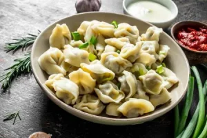 Pelmeni mit Lammfleisch